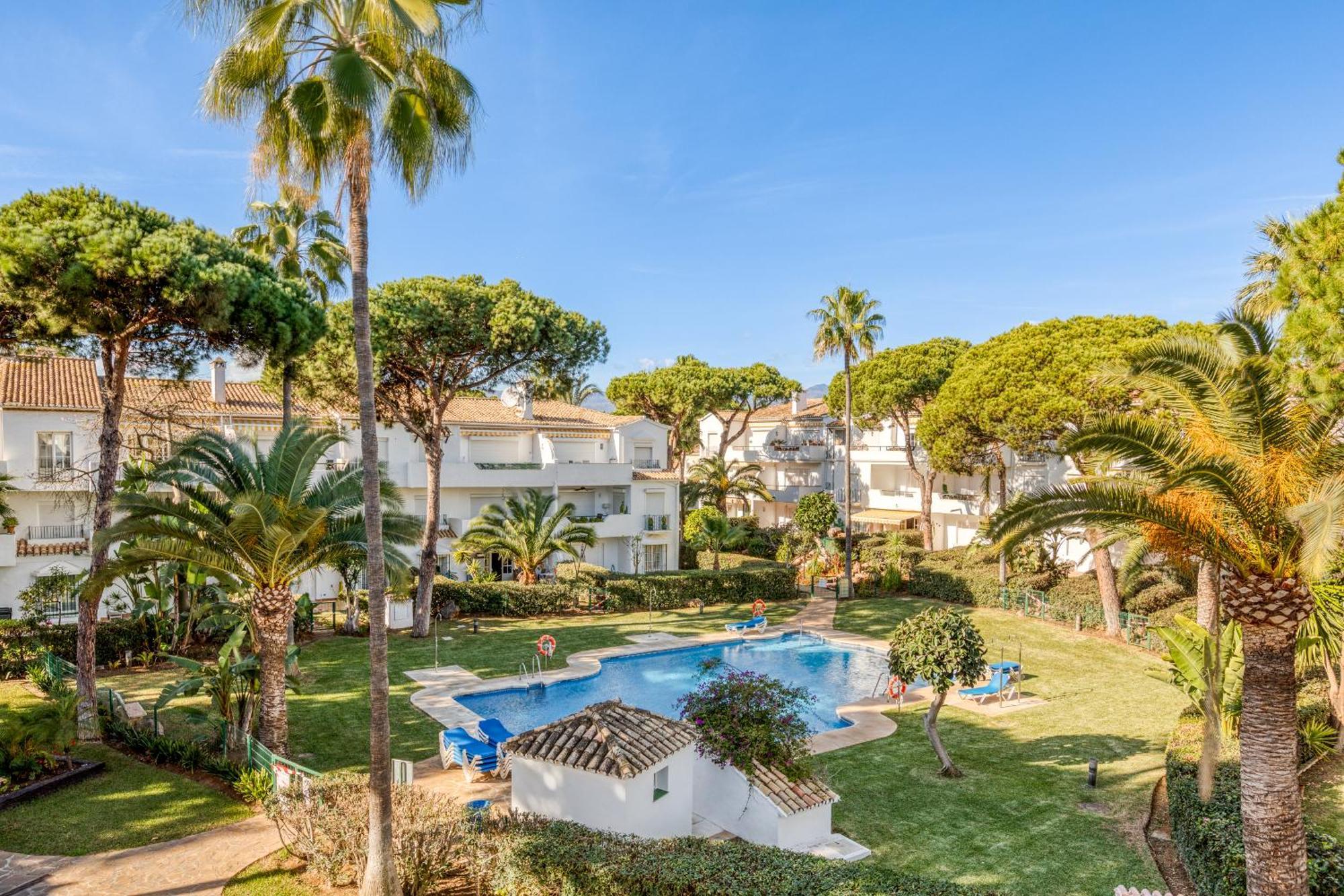 Ferienwohnung Life El Presidente Penthouse Pool View Estepona Exterior foto